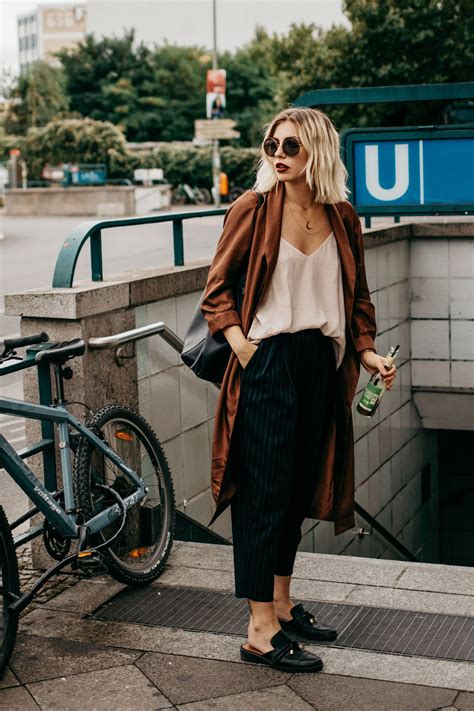 Outfit con mocasines de mujer para lucir las  .